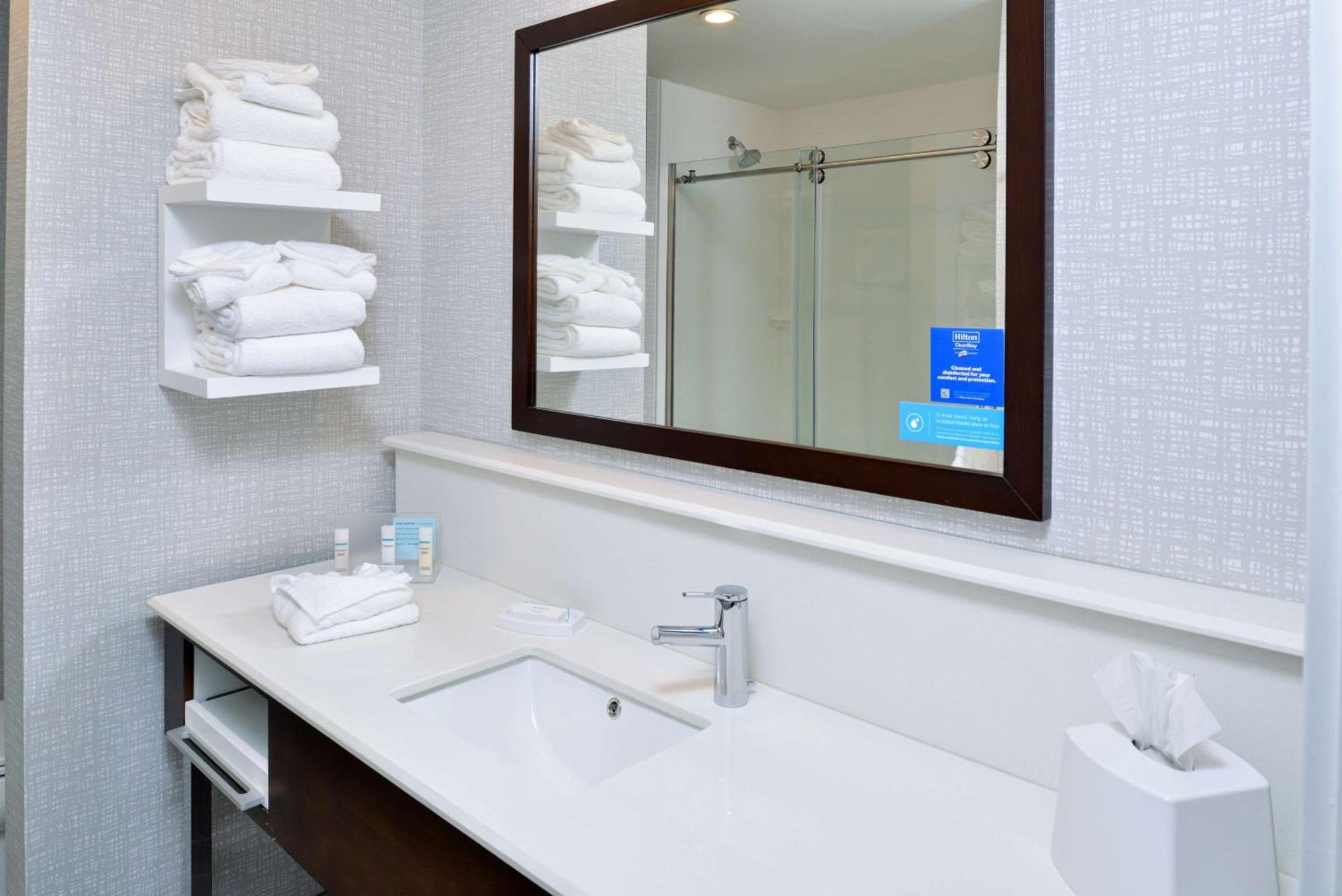 Hampton Inn&Suites Adrian, Mi Bagian luar foto