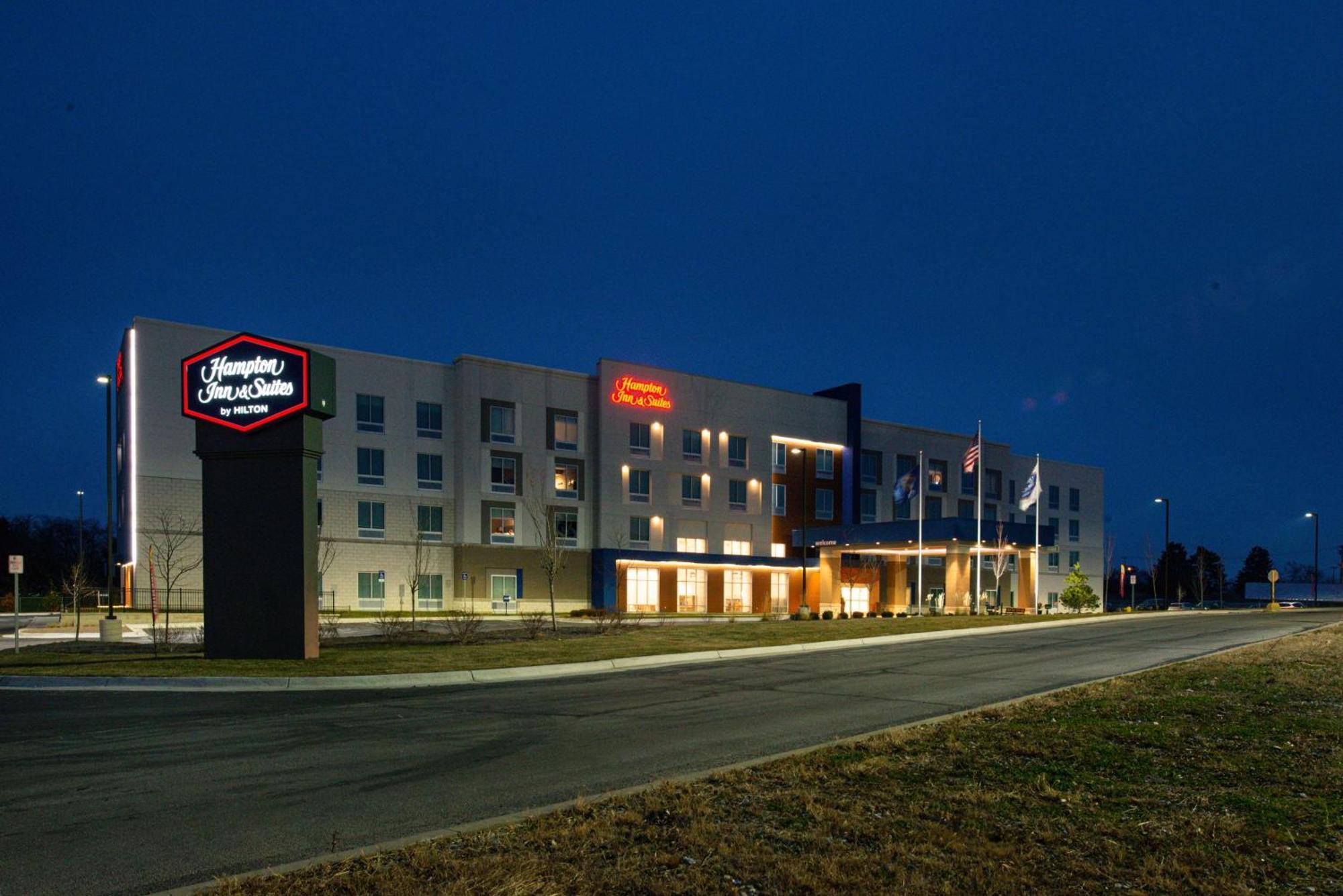 Hampton Inn&Suites Adrian, Mi Bagian luar foto